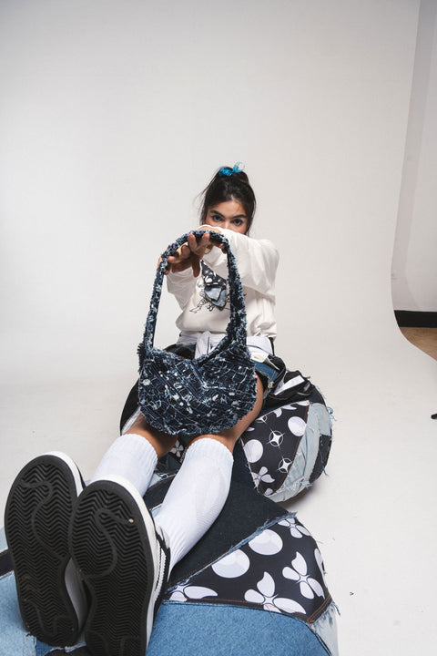 Magic Denim Puff
